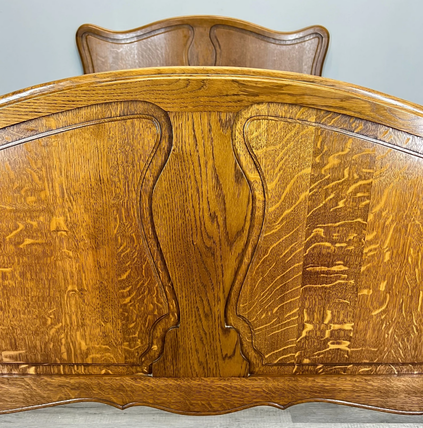 Bed Vintage French Louis XVI Oak Double Bed Frame Carved Headboard LOT 3699