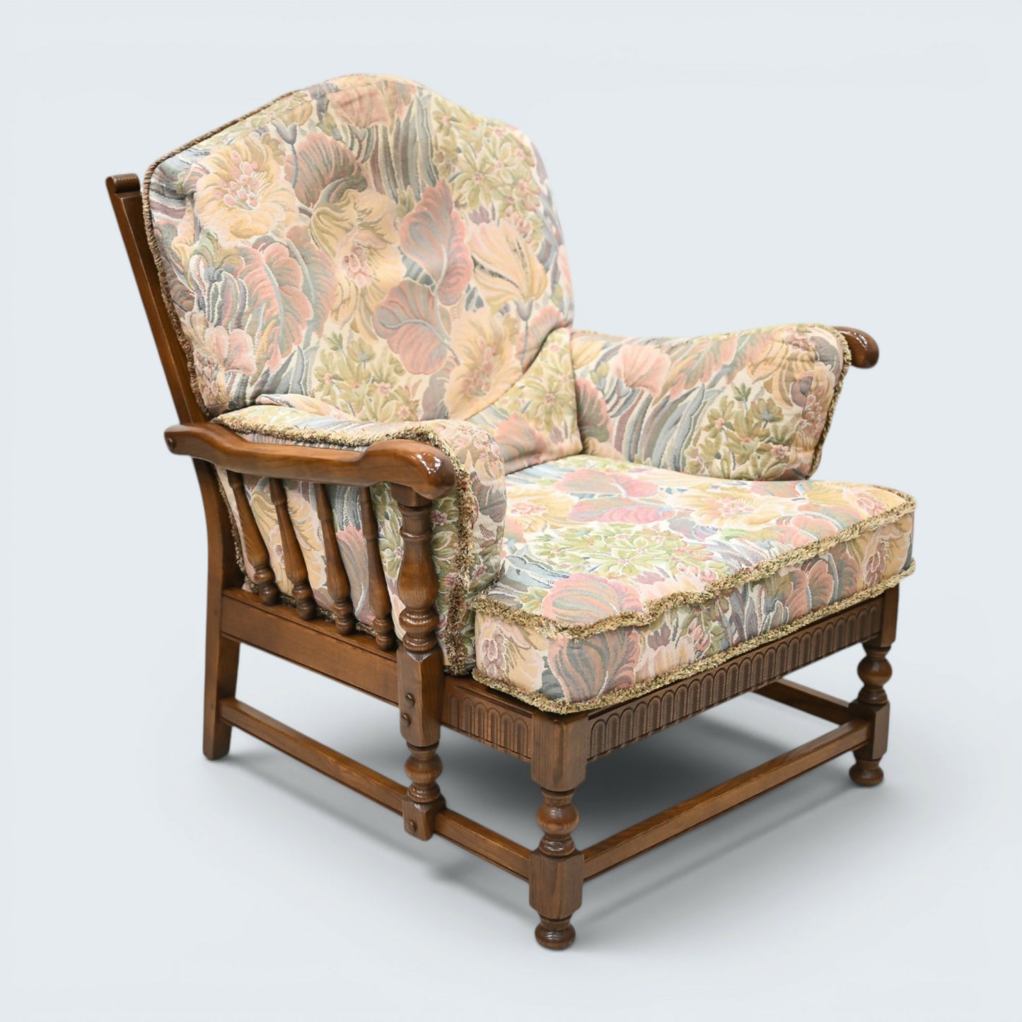 Ercol York Minster Easy Chair Armchair Golden Dawn Finish FREE UK Delivery