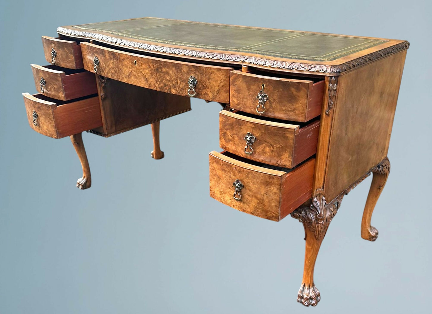 Good Quality Burr Walnut Writing Desk / Writing Table