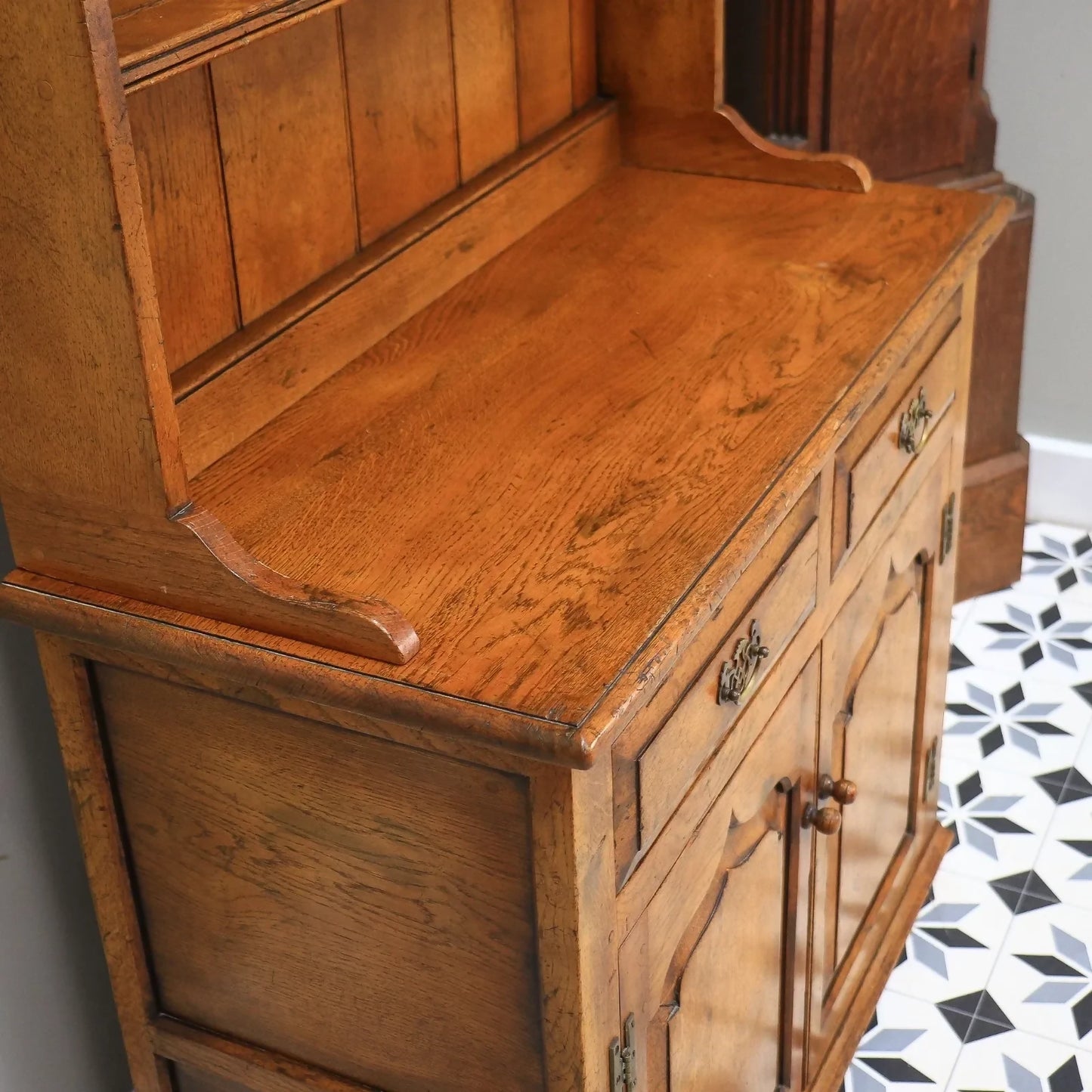 Vintage Oak Welsh Dresser in a Titchmarsh and Goodwin Style.