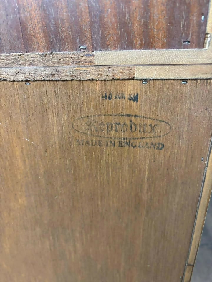 Reproduction Yew Concave Corner Cabinet