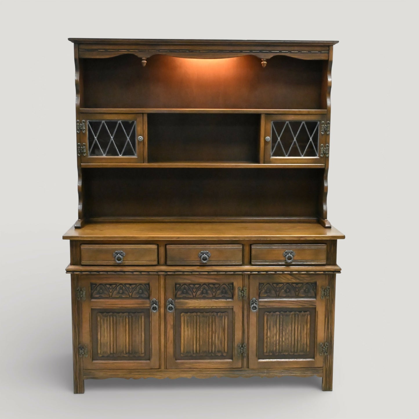 Old Charm Oak Dresser In Light Oak Finish Tudor Style 4ft 6" W FREE UK* Delivery. SBR11079/2310E