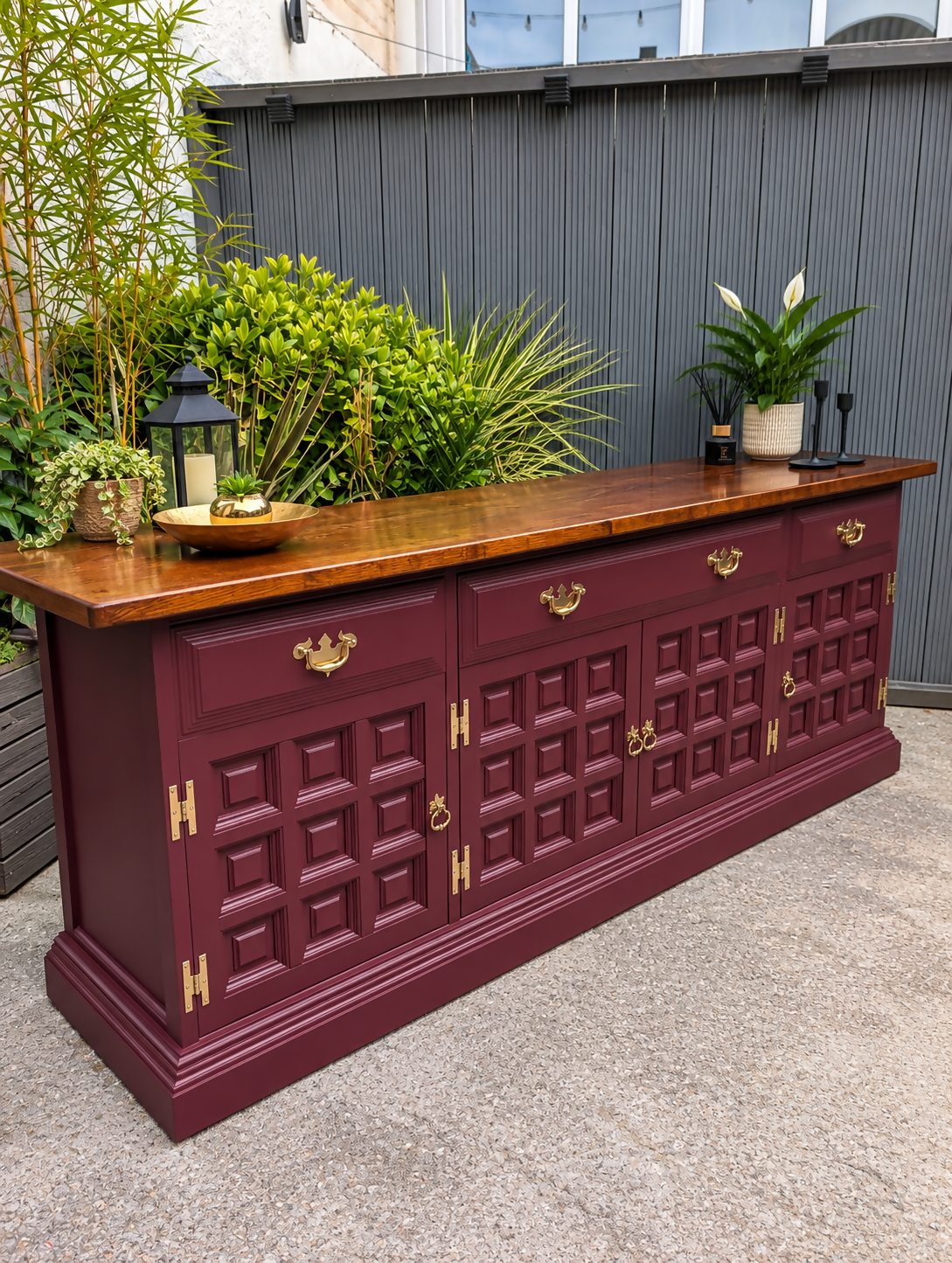 Stunning Solid Oak Carved Younger Toledo Sideboard