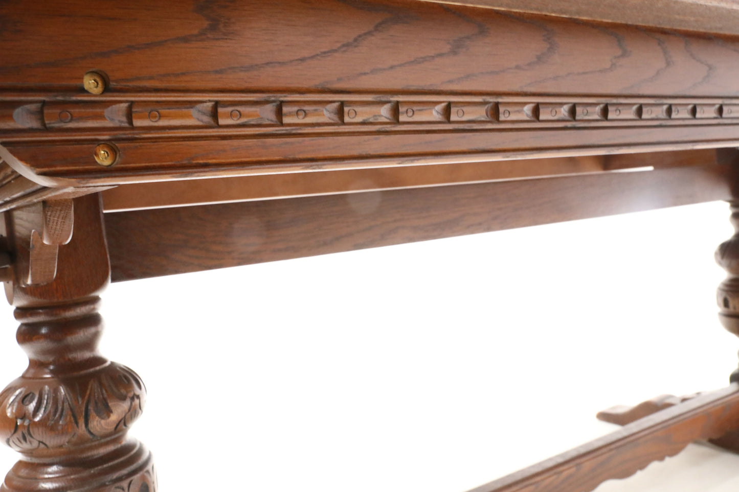 Old Charm Solid Oak Dining Table Seats 8 Places Tudor Brown FREE UK Delivery. SBR9170/3005D