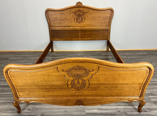 Bed Vintage French Louis XVI Oak Double Bed Frame Carved Headboard LOT 3667