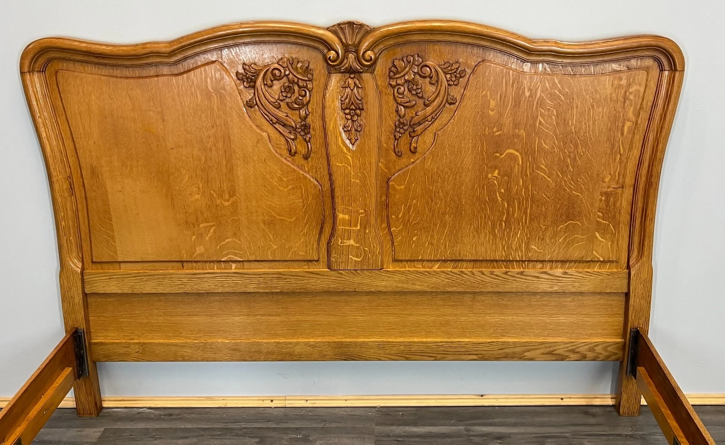 Bed Antique French Louis XVI Oak Double Bed Frame Carved Headboard LOT 3662