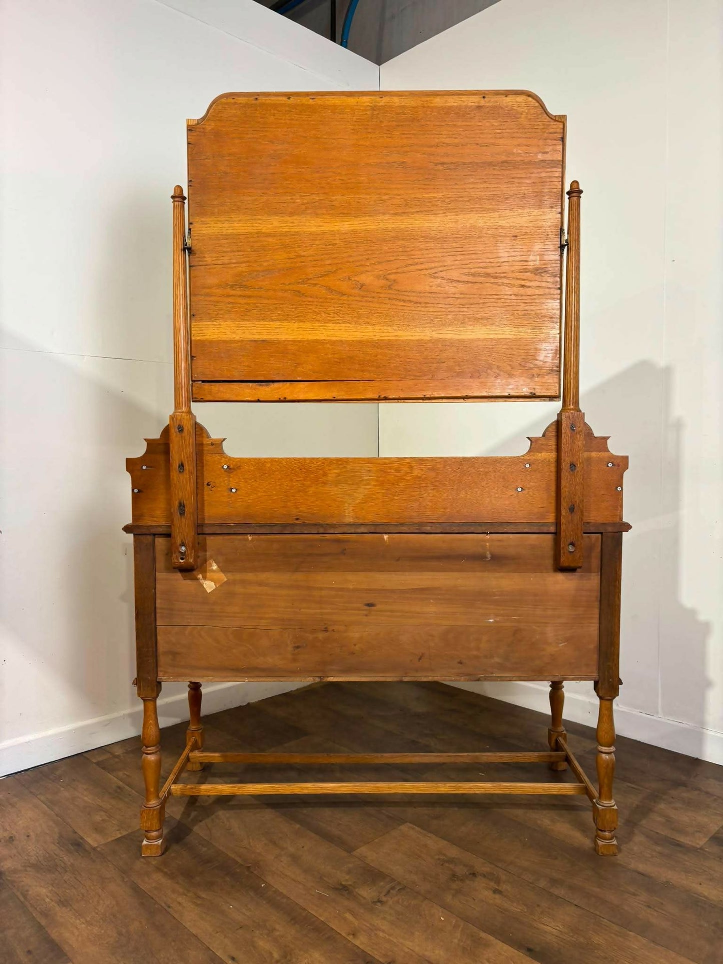 Edwardian Light Oak Dressing Table