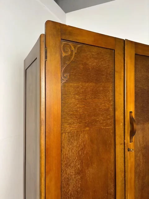 Vintage Oak Veneer Double Door Fitted Wardrobe