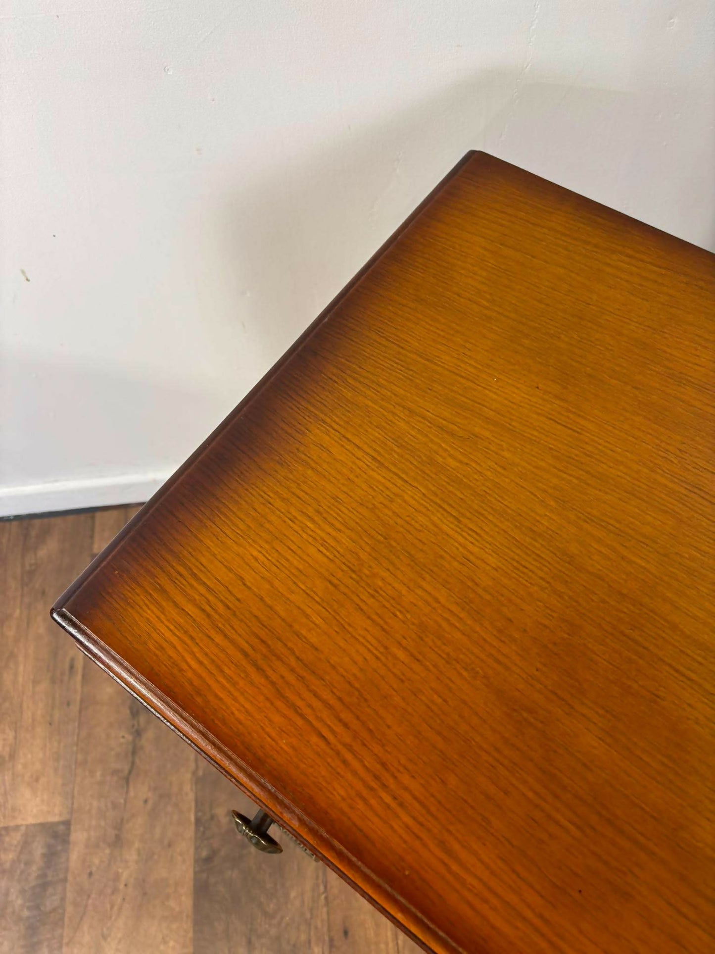 Vintage Oak Veneer Chest of Drawers