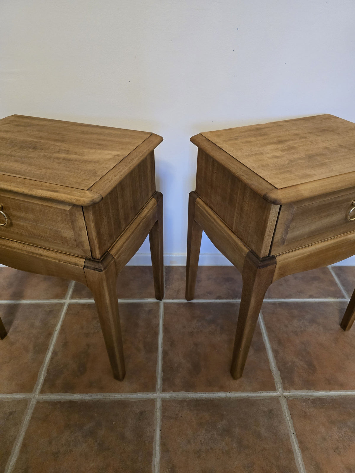 Stag Minstrel bedside tables x2