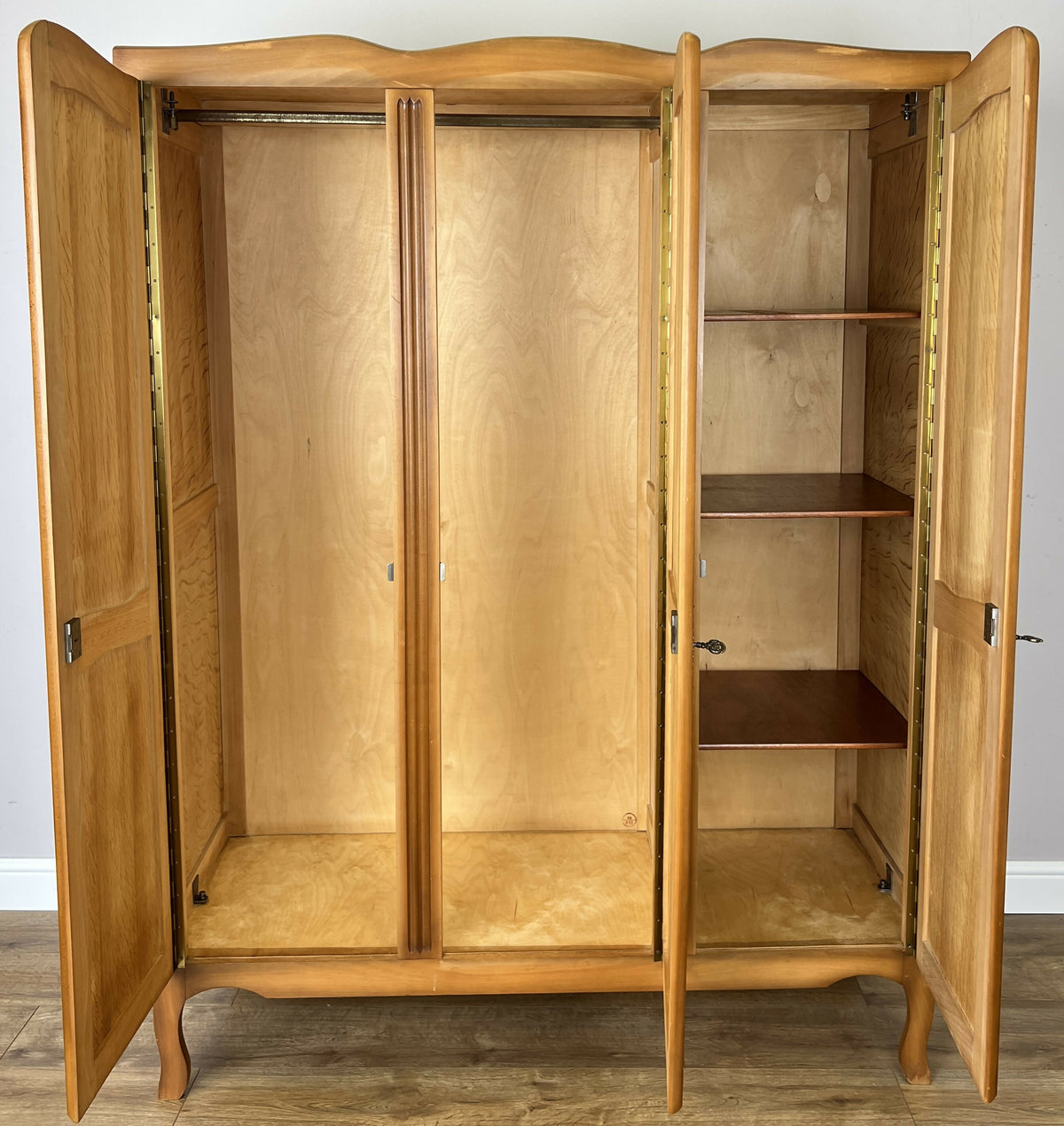 Wardrobe Vintage French Louis Oak Triple Door Carved Armoire Cabinet LOT 6534