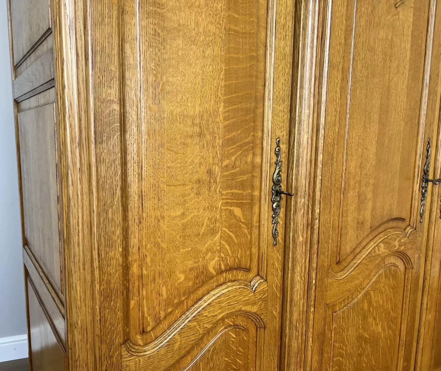 Wardrobe Vintage French Louis XVI Style Four Door Oak Carved Armoire LOT 4929