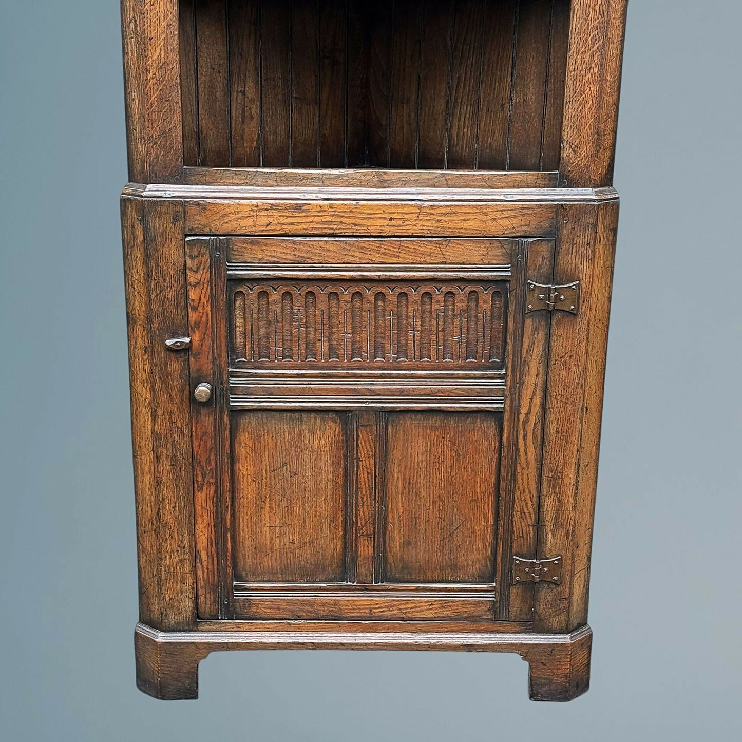 Oak Corner Cupboard Titchmarsh Goodwin