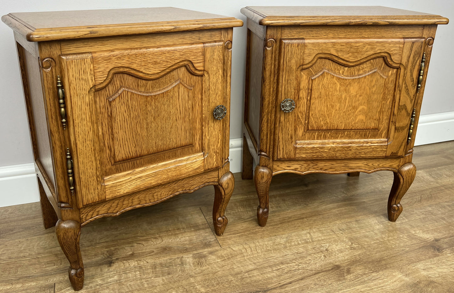 Pair of Bedside Tables Vintage French Louis Oak Nightstands Cabinets LOT 6217