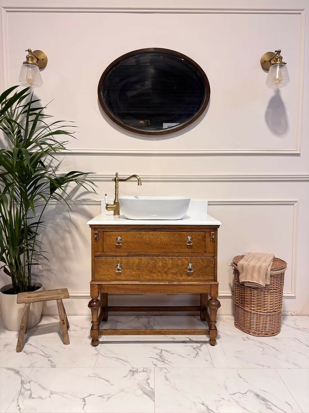 W79.3mm Oak Vintage Bathroom Vanity Unit With Sink