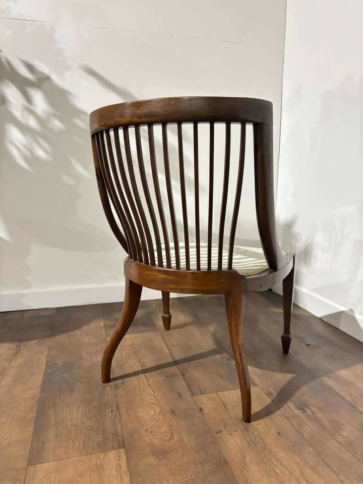 Edwardian Serpentine Front Nursing Chair
