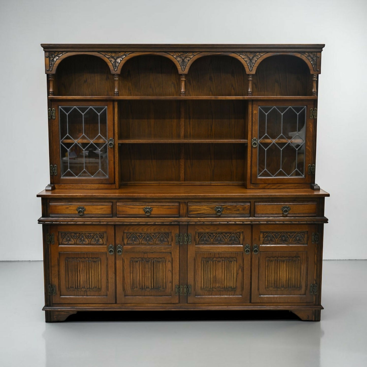Old Charm Oak Dresser In Light Oak Sideboard Display EXC Clean FREE UK Delivery