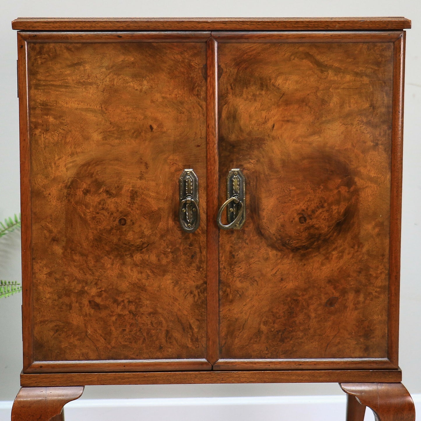 Cocktail Drinks Cabinet in a Queen Anne Style Burr Walnut Veneer Matched Doors