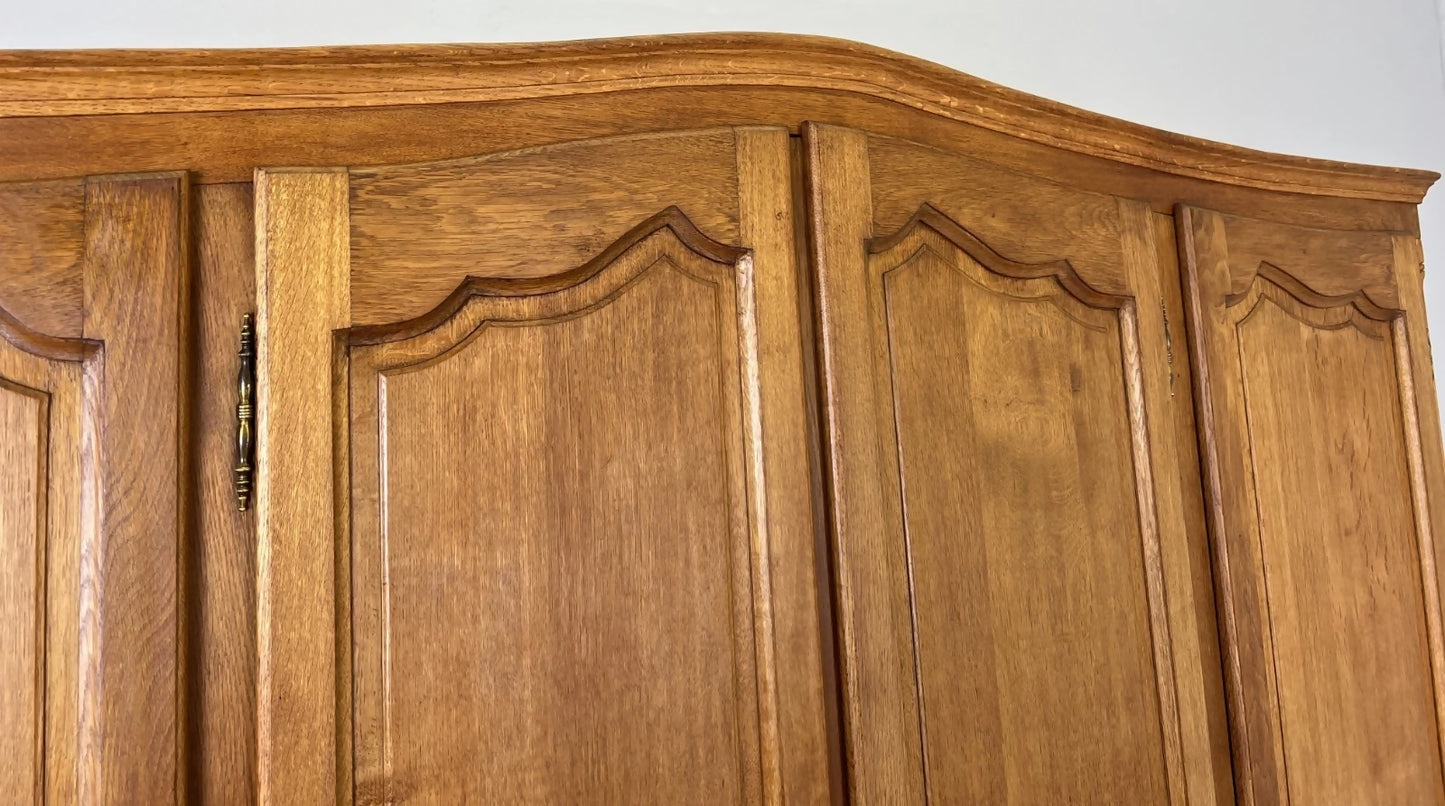 Wardrobe Vintage French Louis XVI Style Oak Four Door Carved Armoire LOT 4979