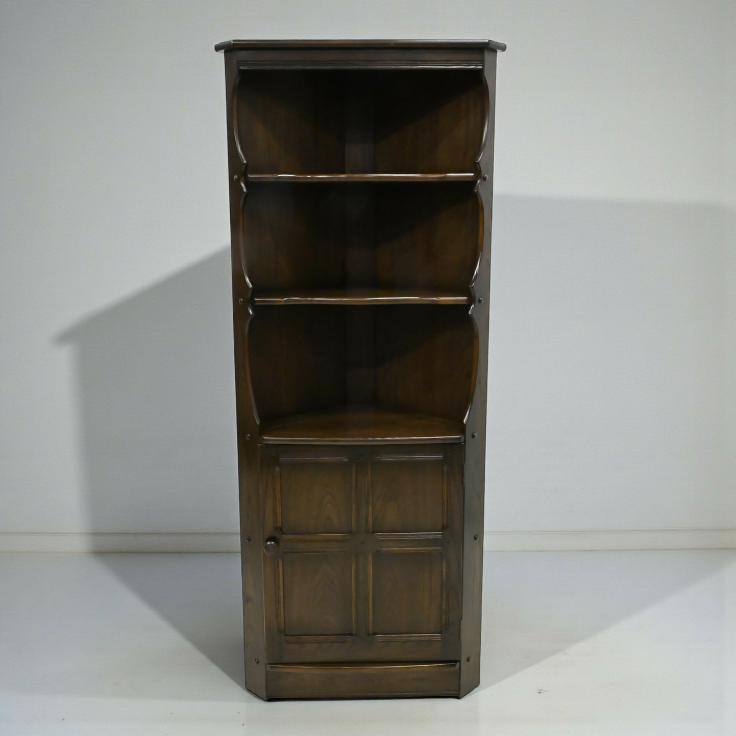 Genuine Ercol Corner Cabinet with Shelves and Cupboard EXC FREE UK Delivery