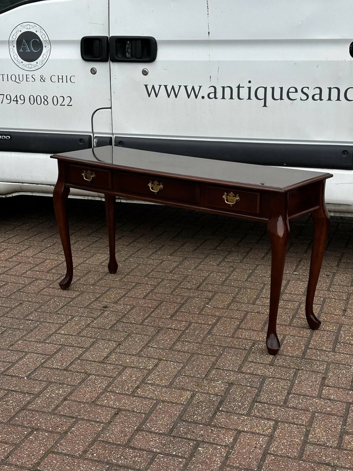 Vintage Console Table, With Drawer.