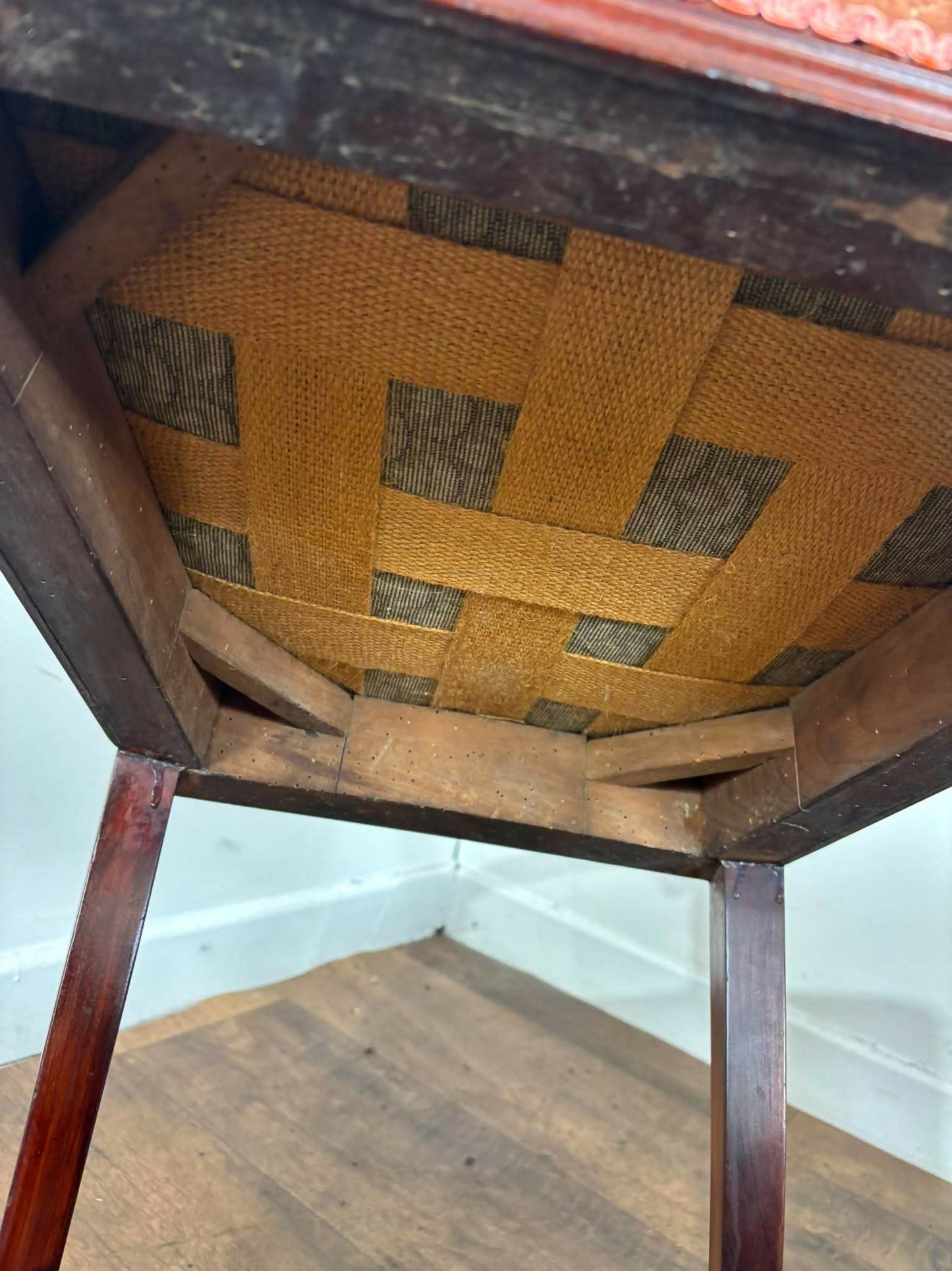 Pair of Victorian Mahogany Side Chairs on Turned Legs