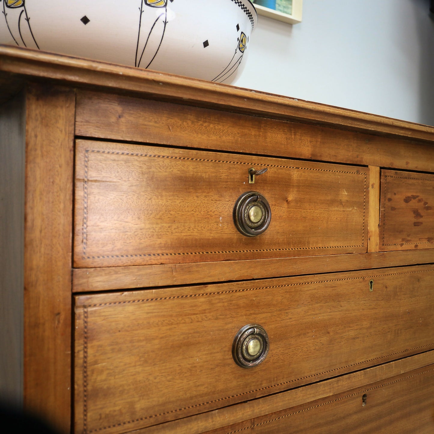 Edwardian Chest of Drawers in Mahogany with Satin Wood Ebony Stringing.