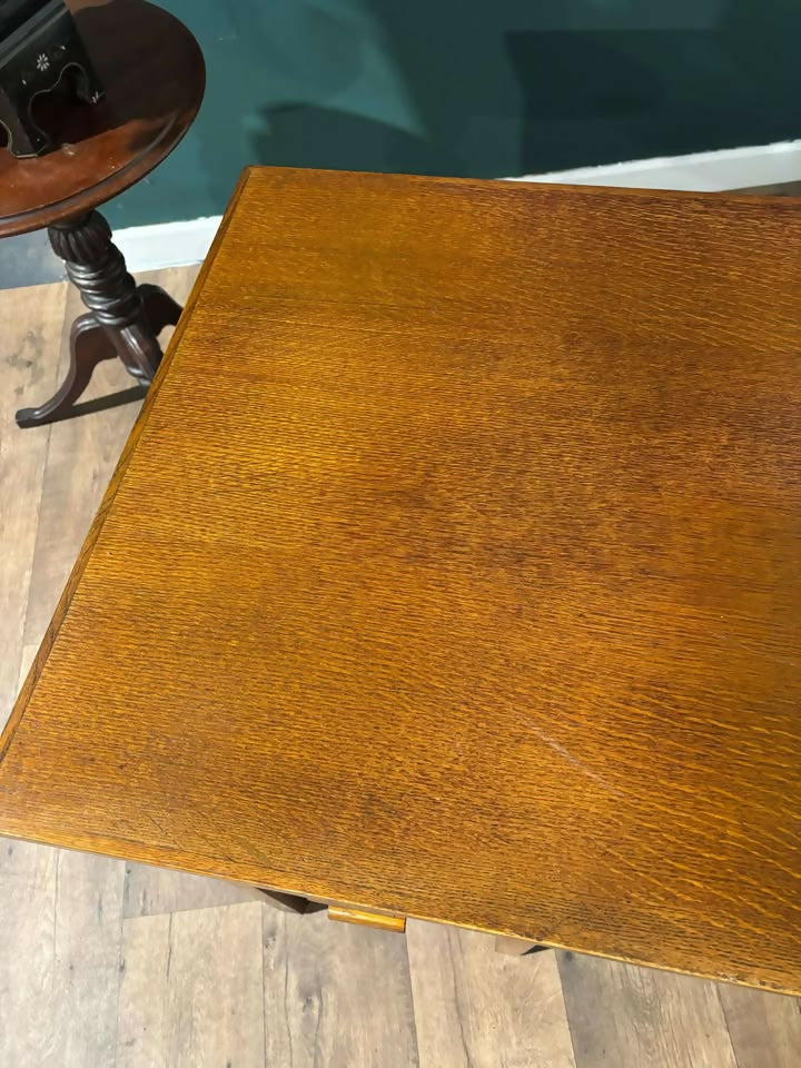 1950’s Oak Kneehole Teachers Desk7