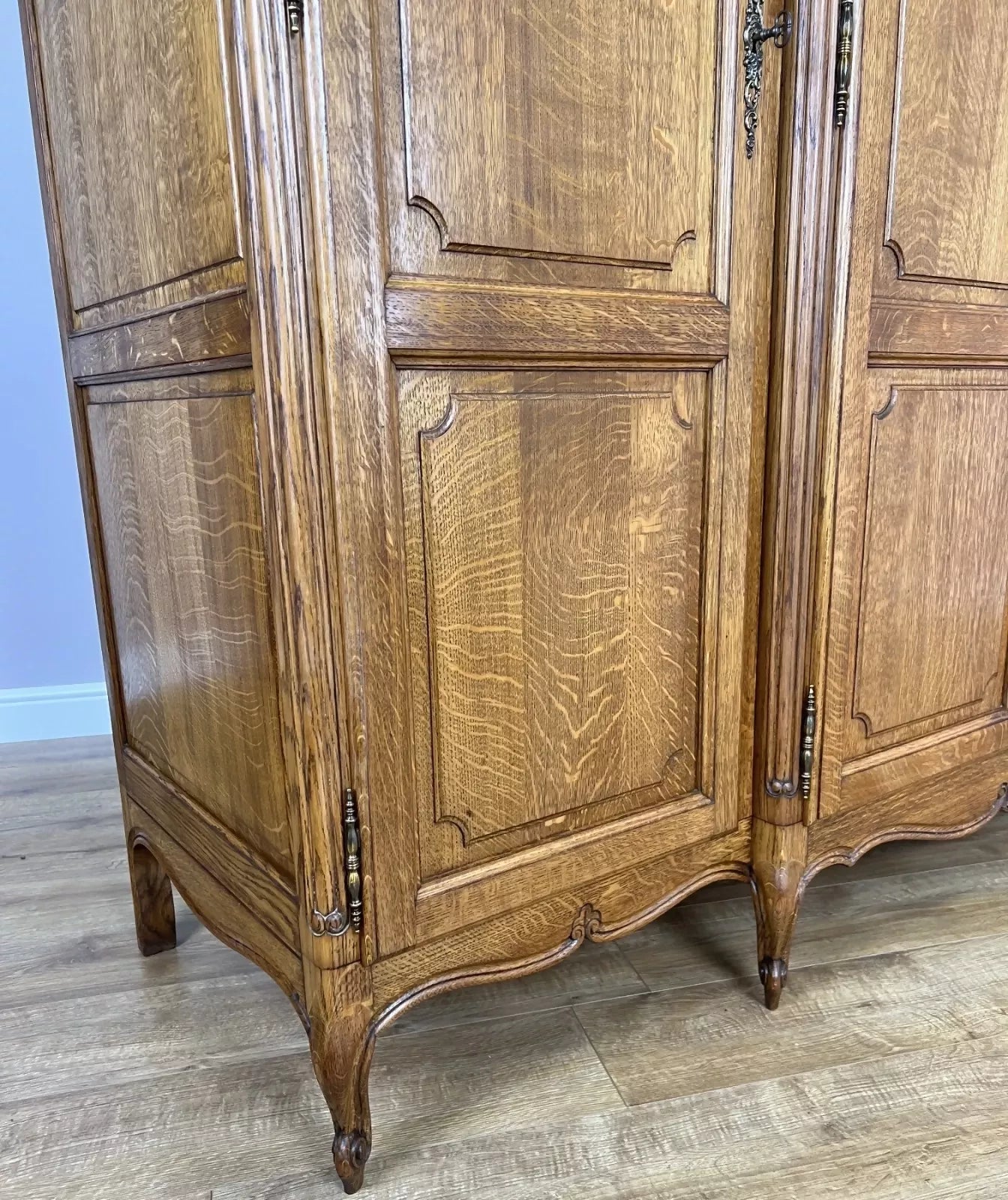 Wardrobe Vintage French Louis XVI Style Oak Four Door Carved Armoire LOT 4877