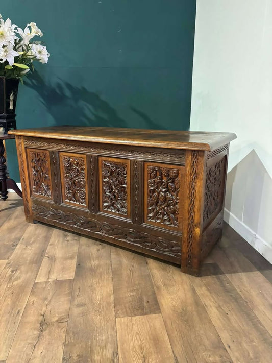 Antique Oak Coffer with Quadruple Panel Frontvv