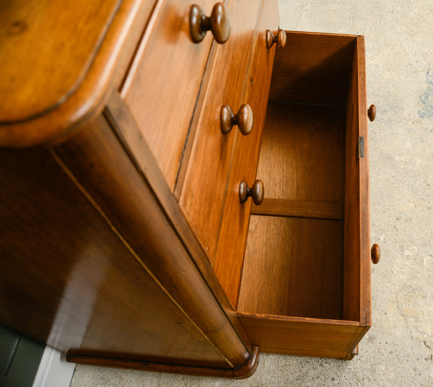 Large Victorian Mahogany Chest of Drawers - 2 Over 3