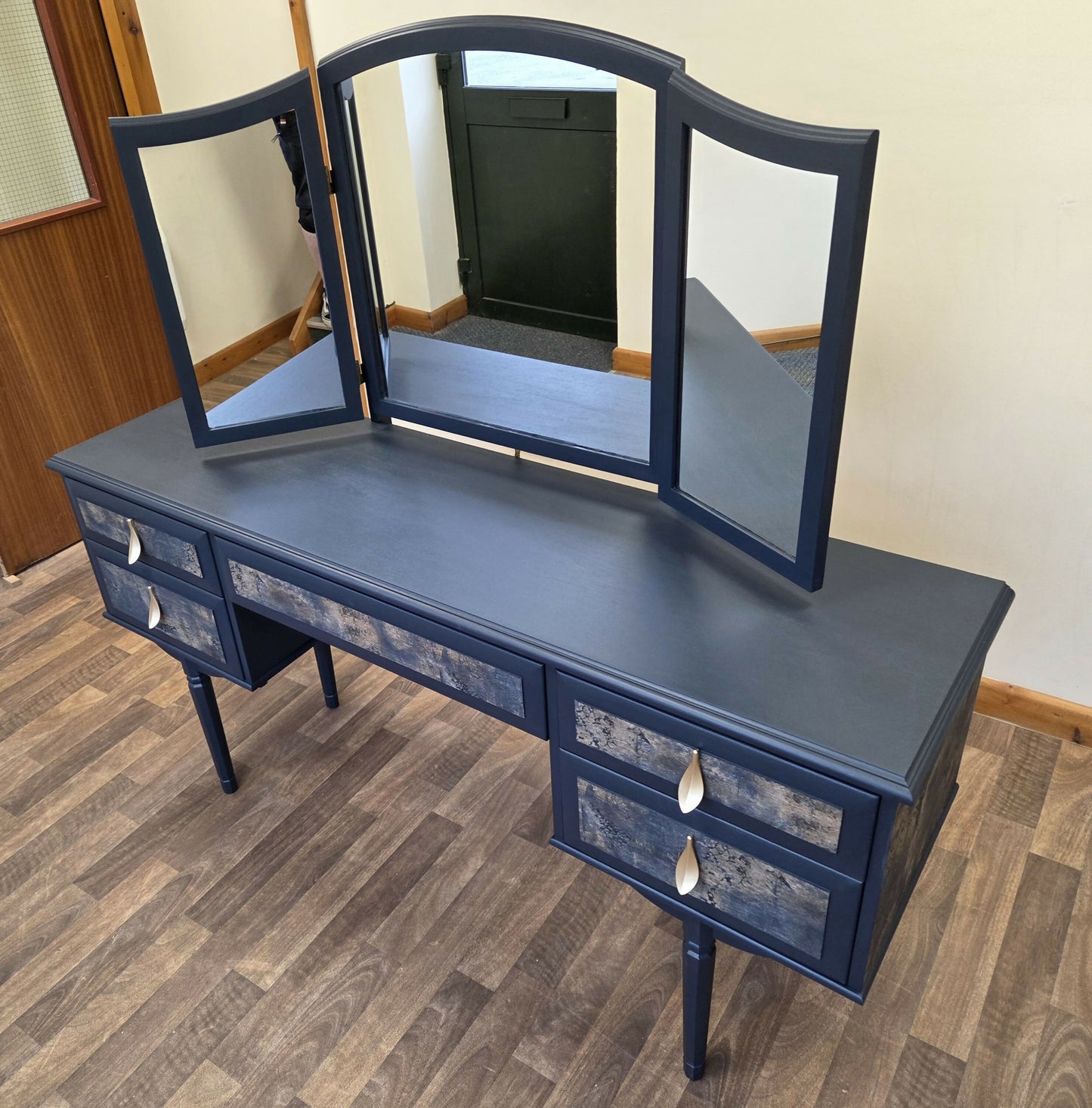 MEREDEW Triple Mirrored Dressing Table/Desk