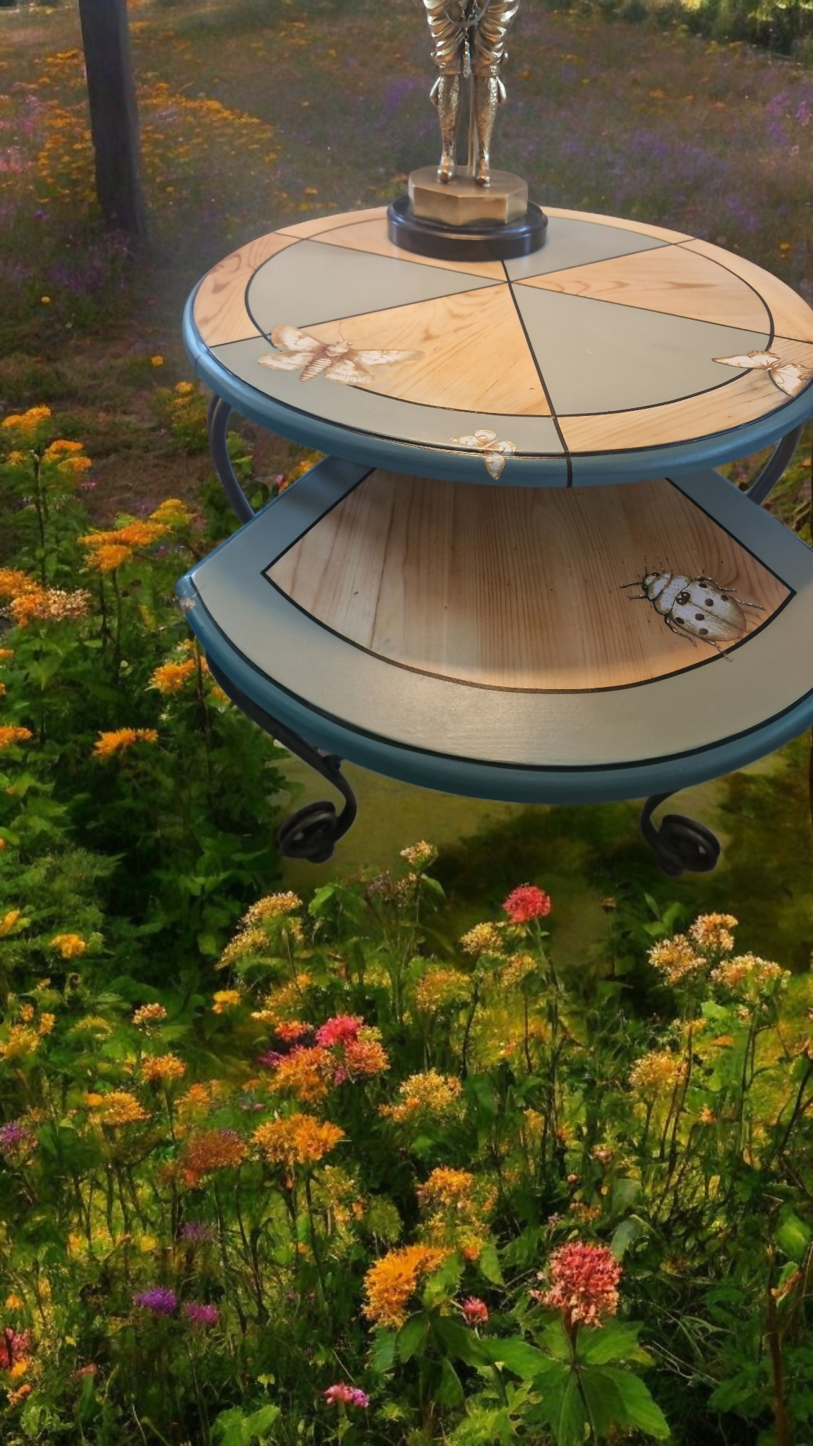 duo of tables, Wings and Things