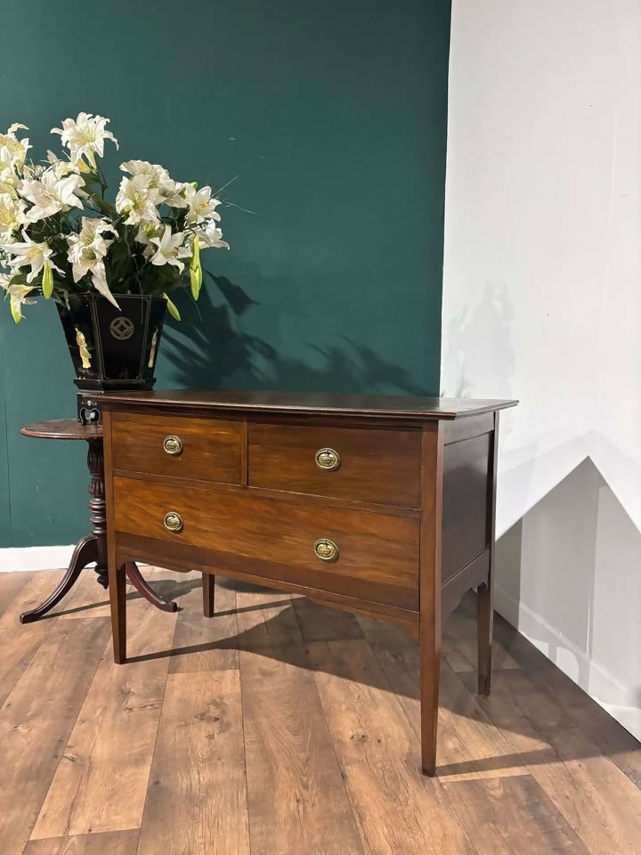 Vintage Mahogany Chest Of Drawers2