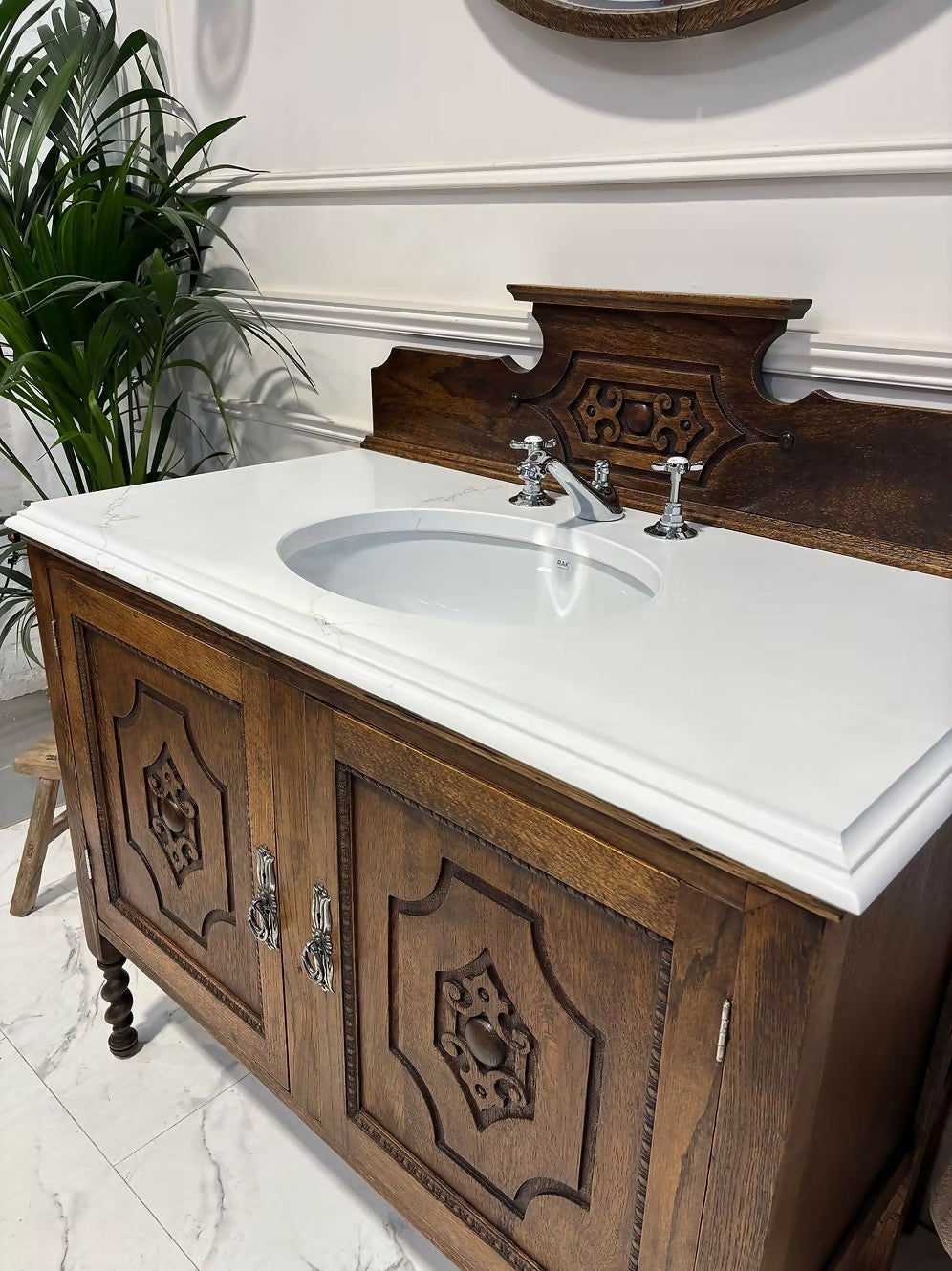 Wide Traditional Wooden Vintage Bathroom Vanity Unit - Mary Queen of Scots
