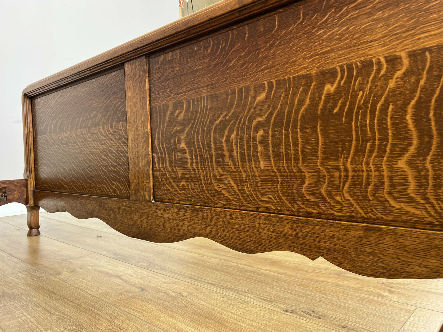 Bed Vintage French Louis XVI Oak King Size Bed Frame Carved Headboard LOT 6383