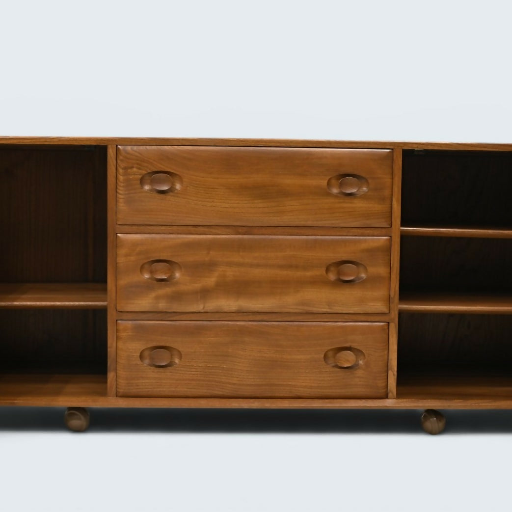 Ercol Windsor Sideboard Model Number 455 Natural Light Finish FREE UK Delivery*