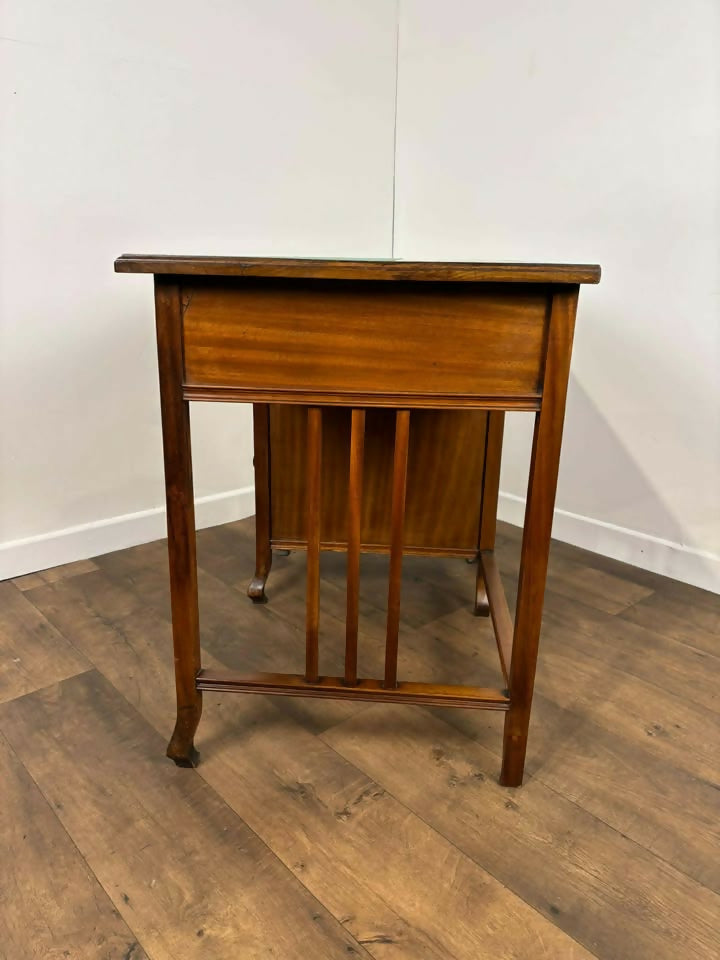 Edwardian Mahogany Art Nouveau Style Kneehole Desk