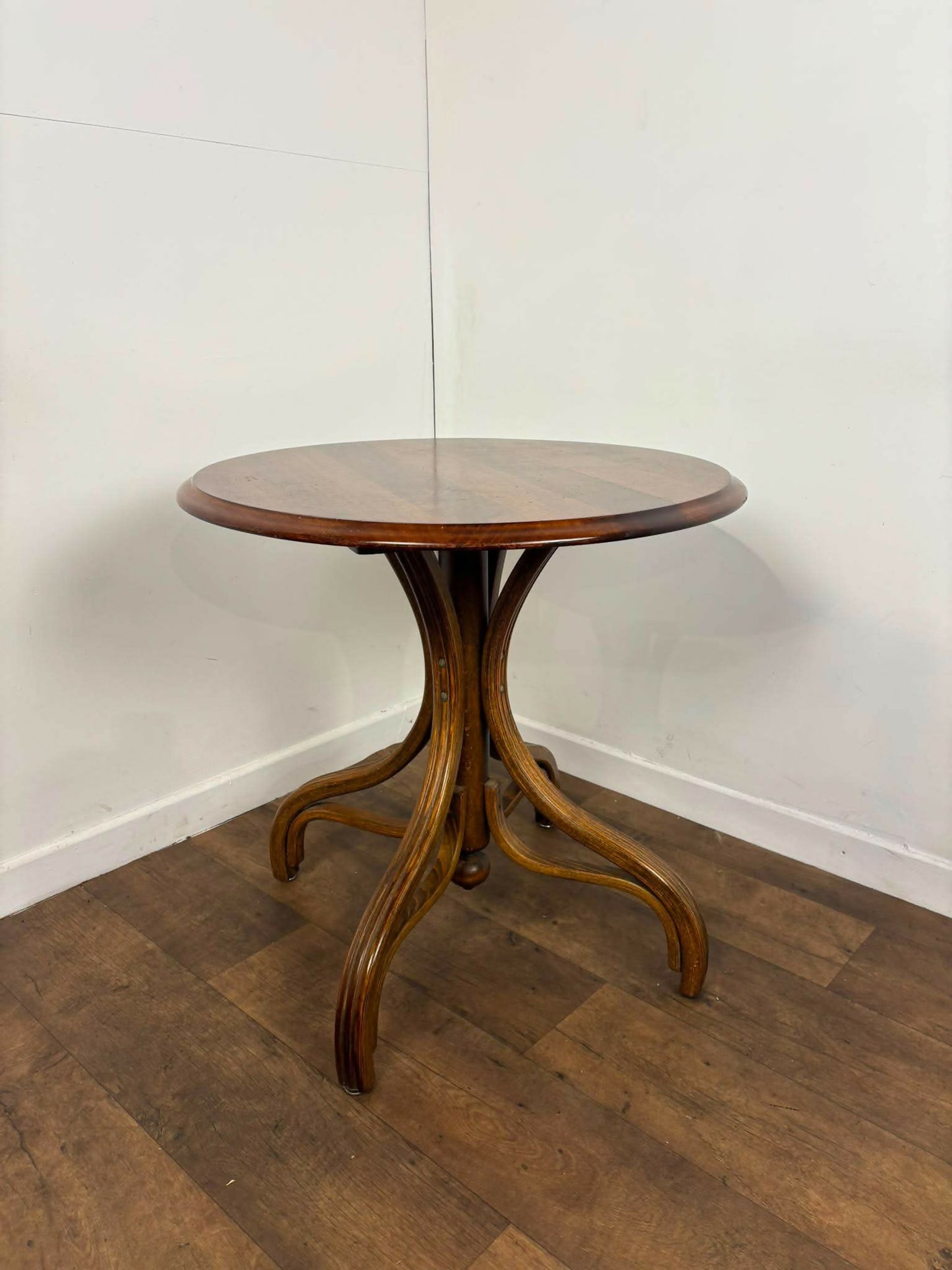 Vintage Style Bentwood Style Circular Table