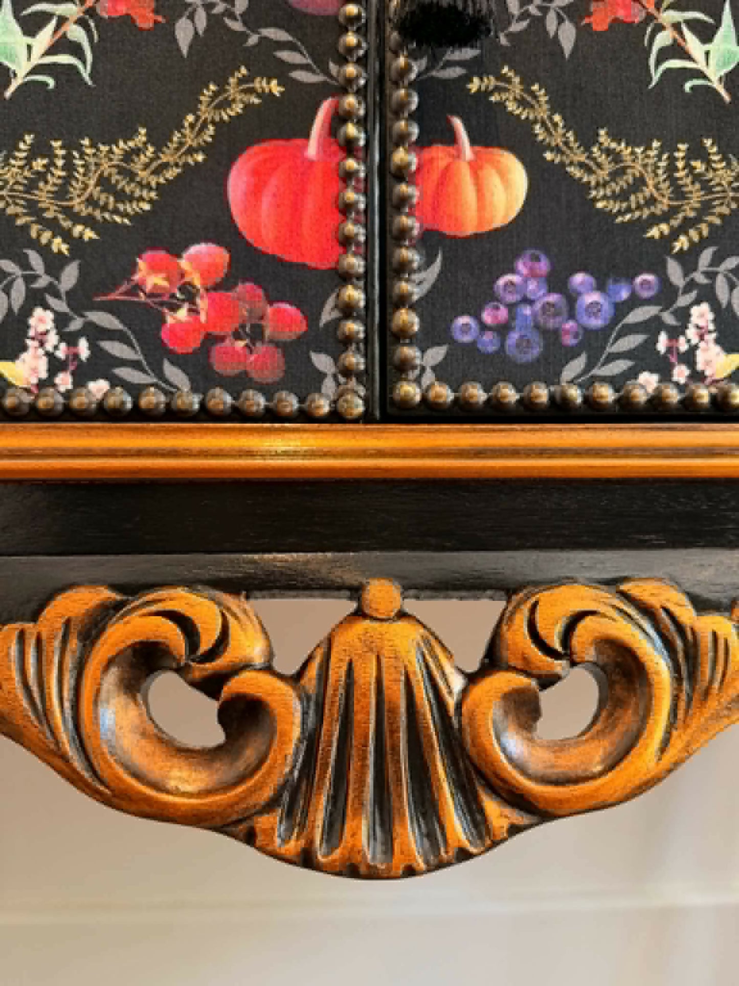 Drinks Cocktail Cabinet Ornate Vintage Home Bar | Velvet, Black, Copper, Florals