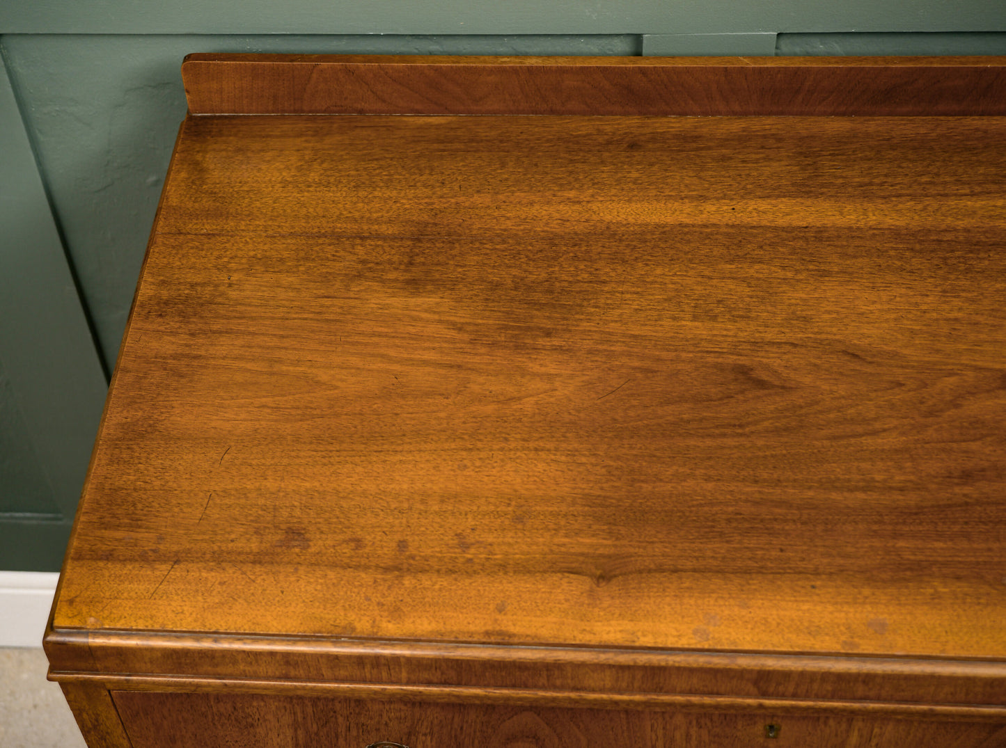Art Deco Walnut Chest of Drawers - Queen Anne Legs