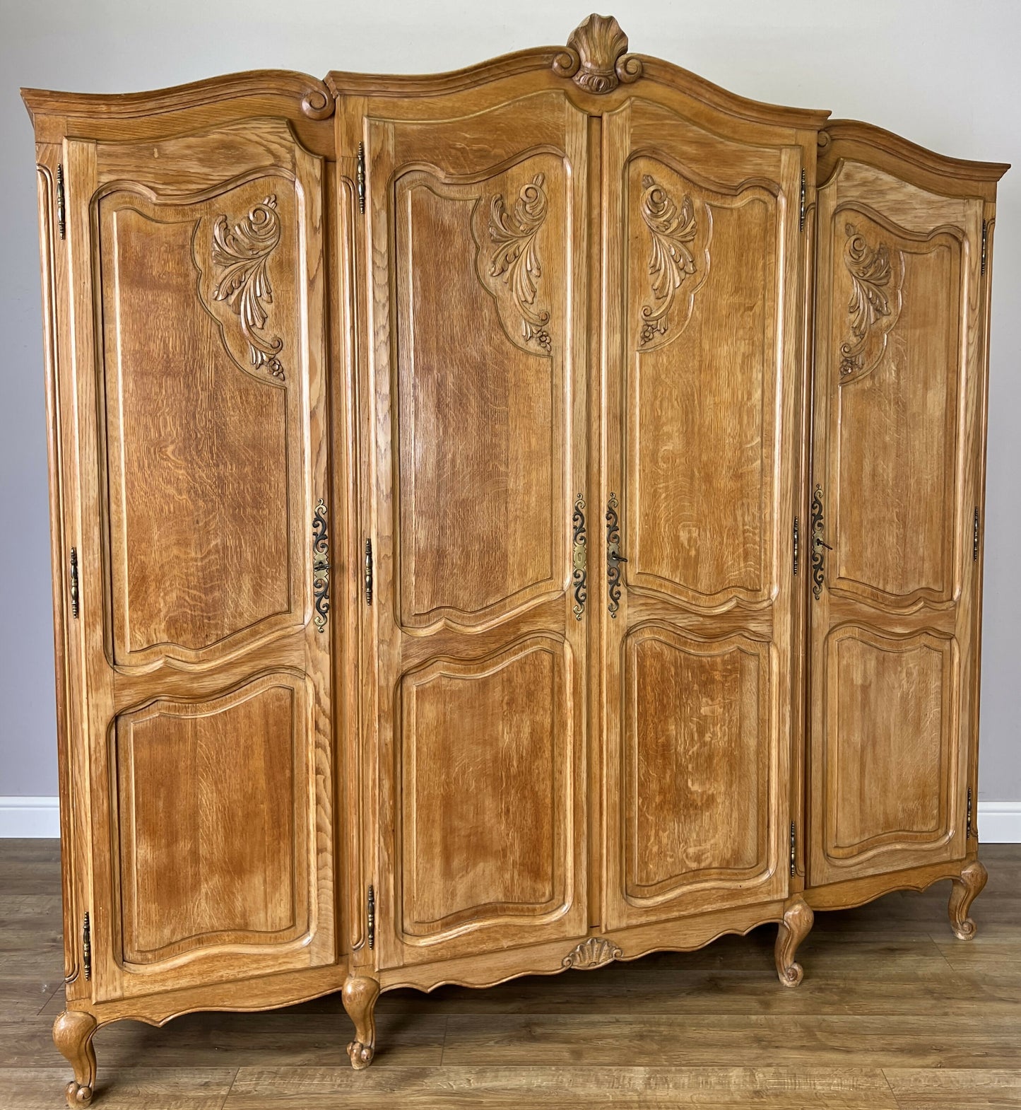Wardrobe Vintage French Louis XVI Style Oak Four Door Carved Armoire LOT 6384