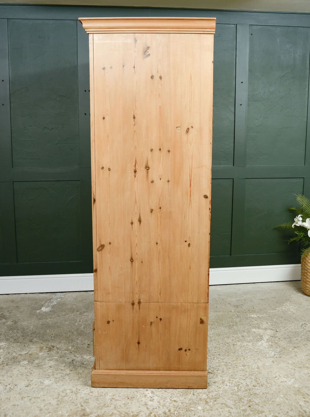 Victorian Style Pine Double Wardrobe with Drawers - Modern