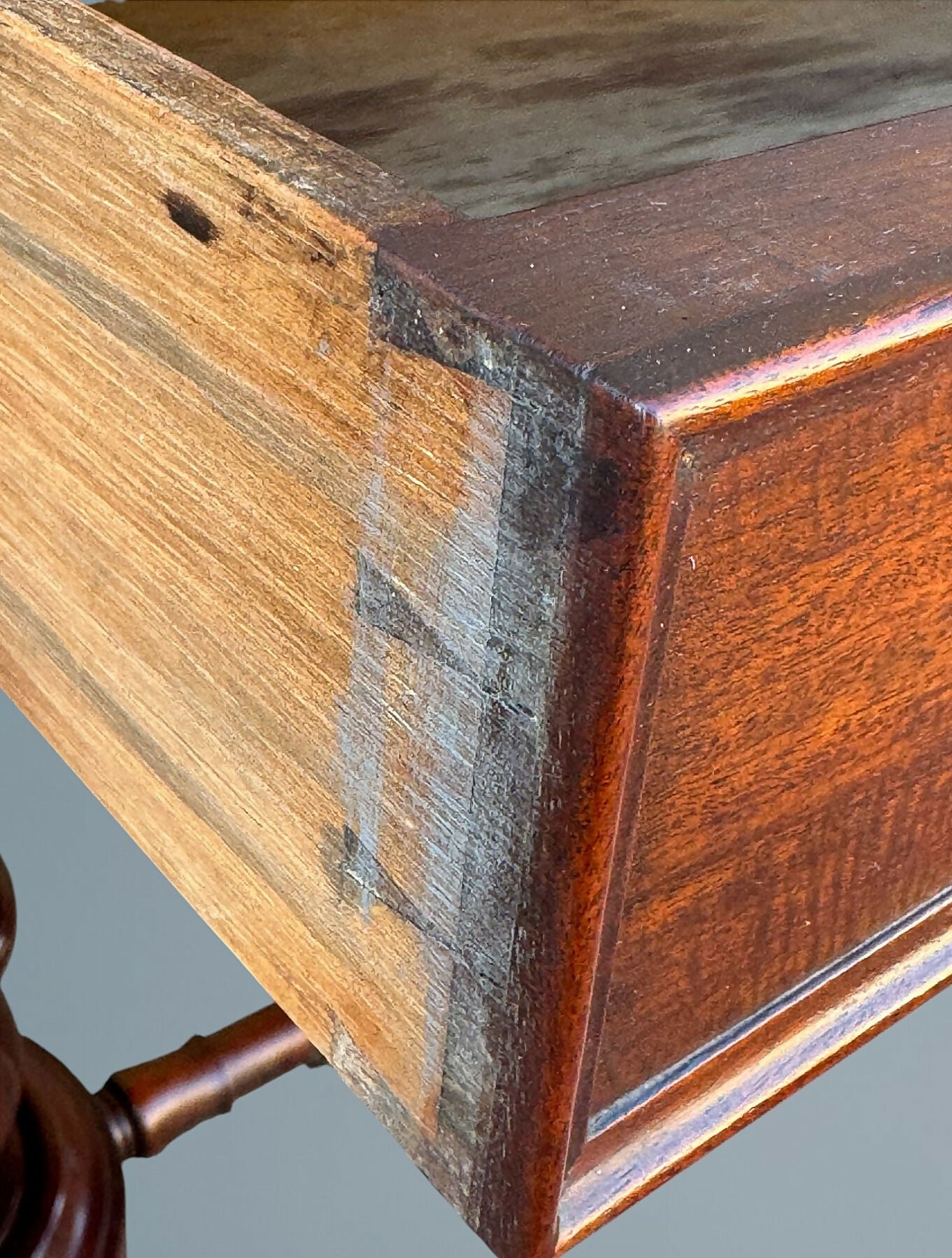 19th Century Victorian Mahogany Writing Table / Desk