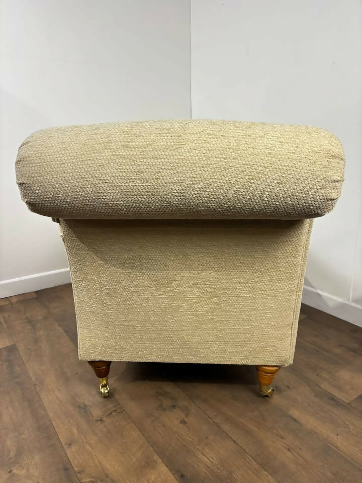 Contemporary Beige Half-Size Chaise Longue