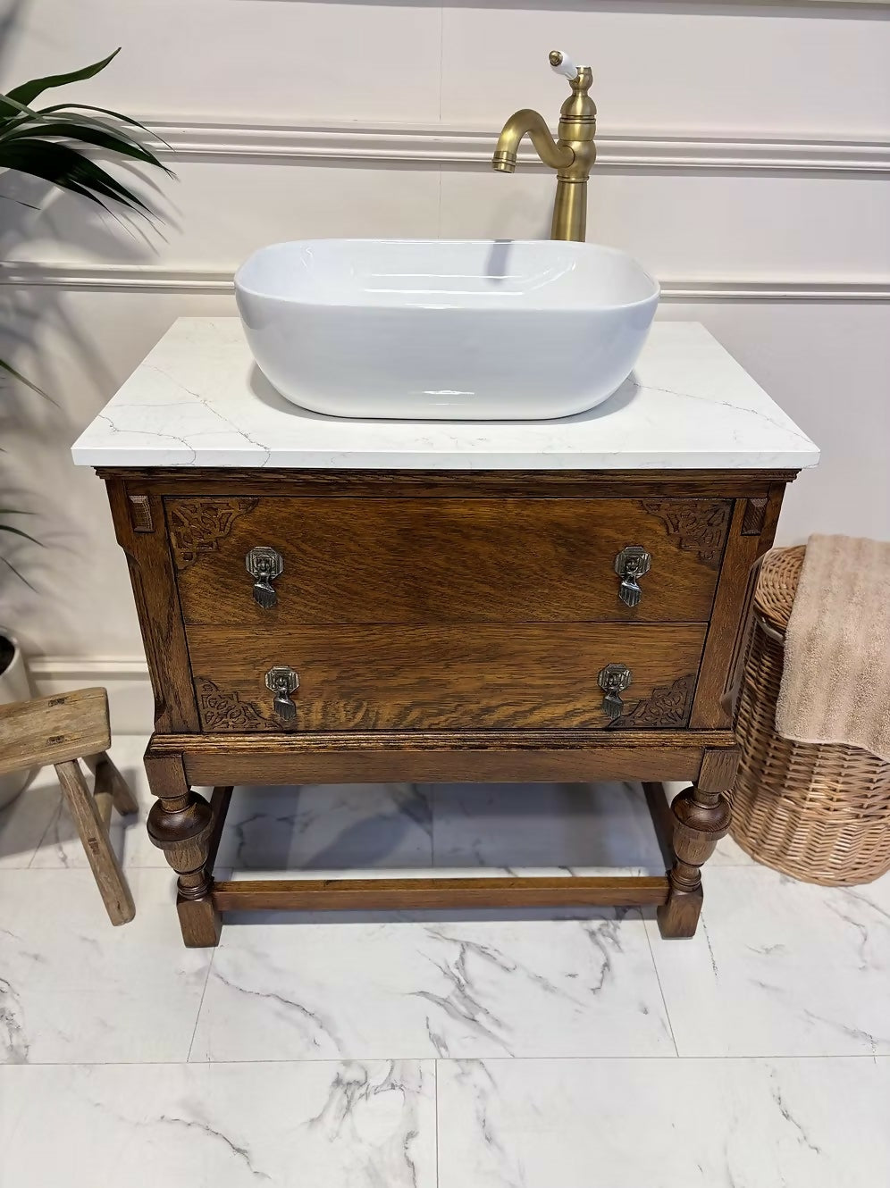 Traditional Vintage Wooden Bathroom Vanity Unit - George II