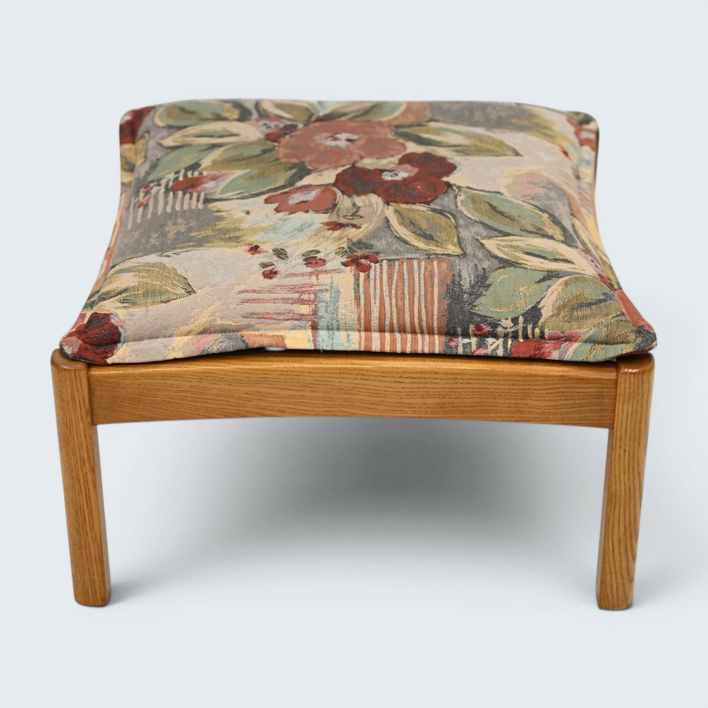 Ercol Extension Footstool Ercol's Light Finish Model 931 FREE UK Delivery