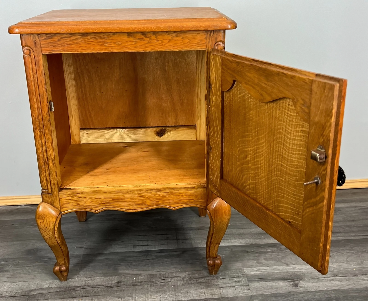 Pair of Bedside Tables Vintage French Oak Cabinets Carved Nightstands LOT 3726