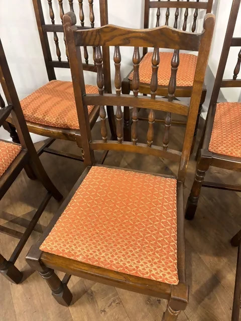 Vintage Set of Six Oak Dining Chairs (Including 2 Carvers)