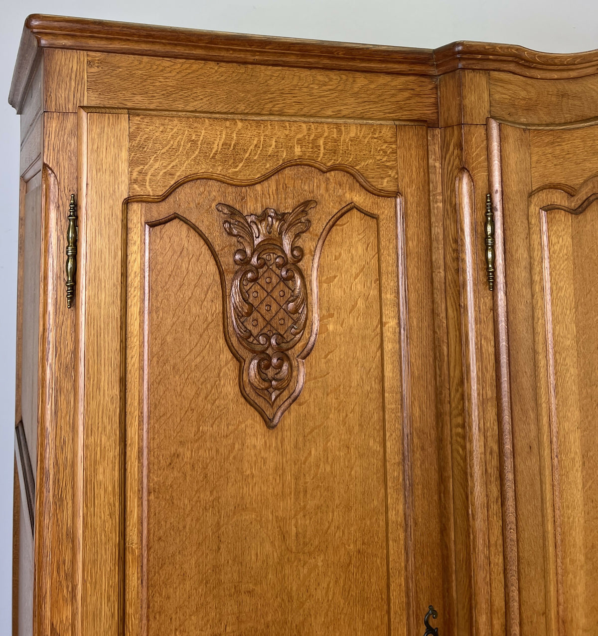 Wardrobe Vintage French Louis XVI Style Oak Four Door Carved Armoire LOT 6494